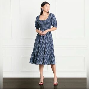 Hill House Home the Louisa Nap Dress in Navy Blue Posey Ditzy Floral Size Small